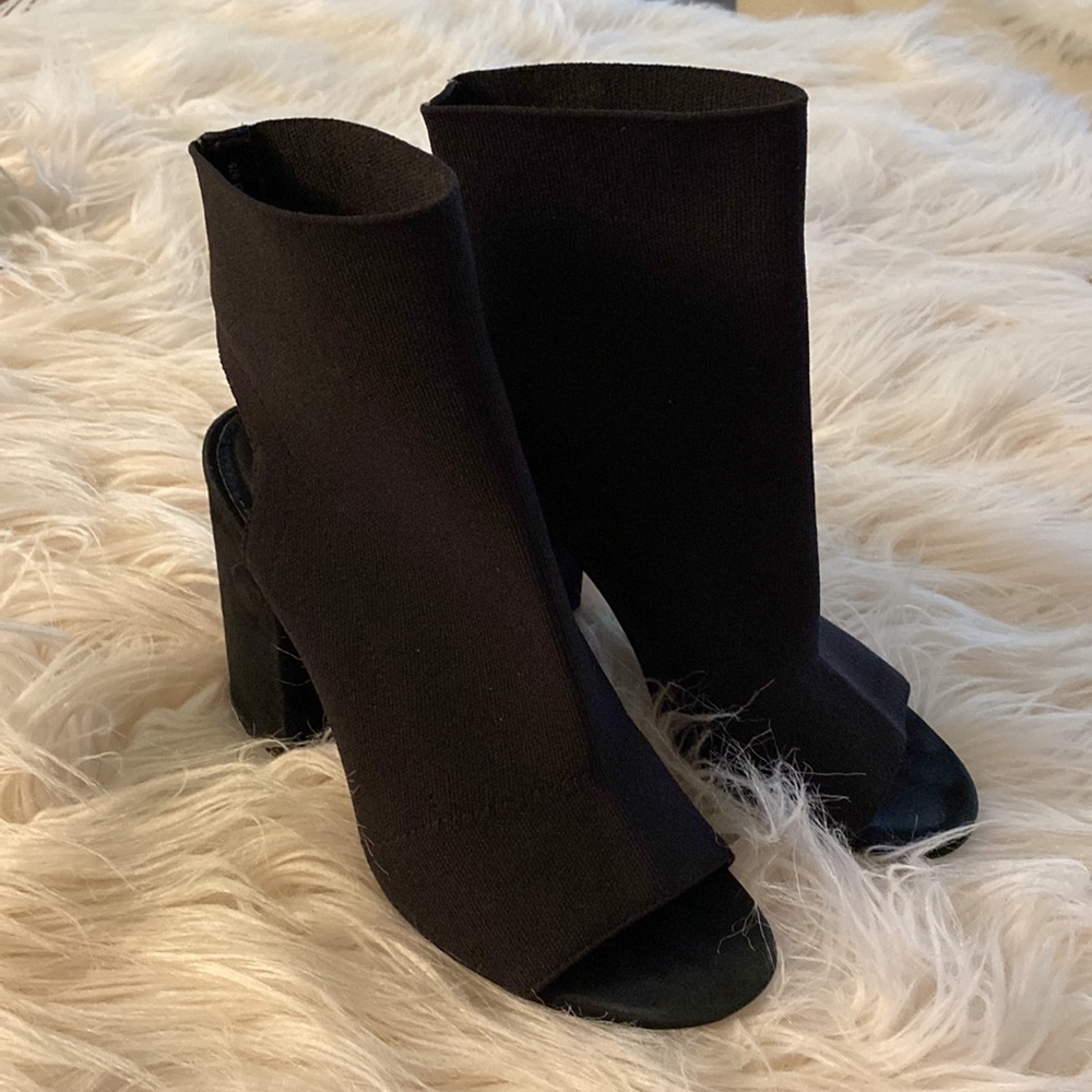 STEVE MADDEN booties - Picture 3 of 10